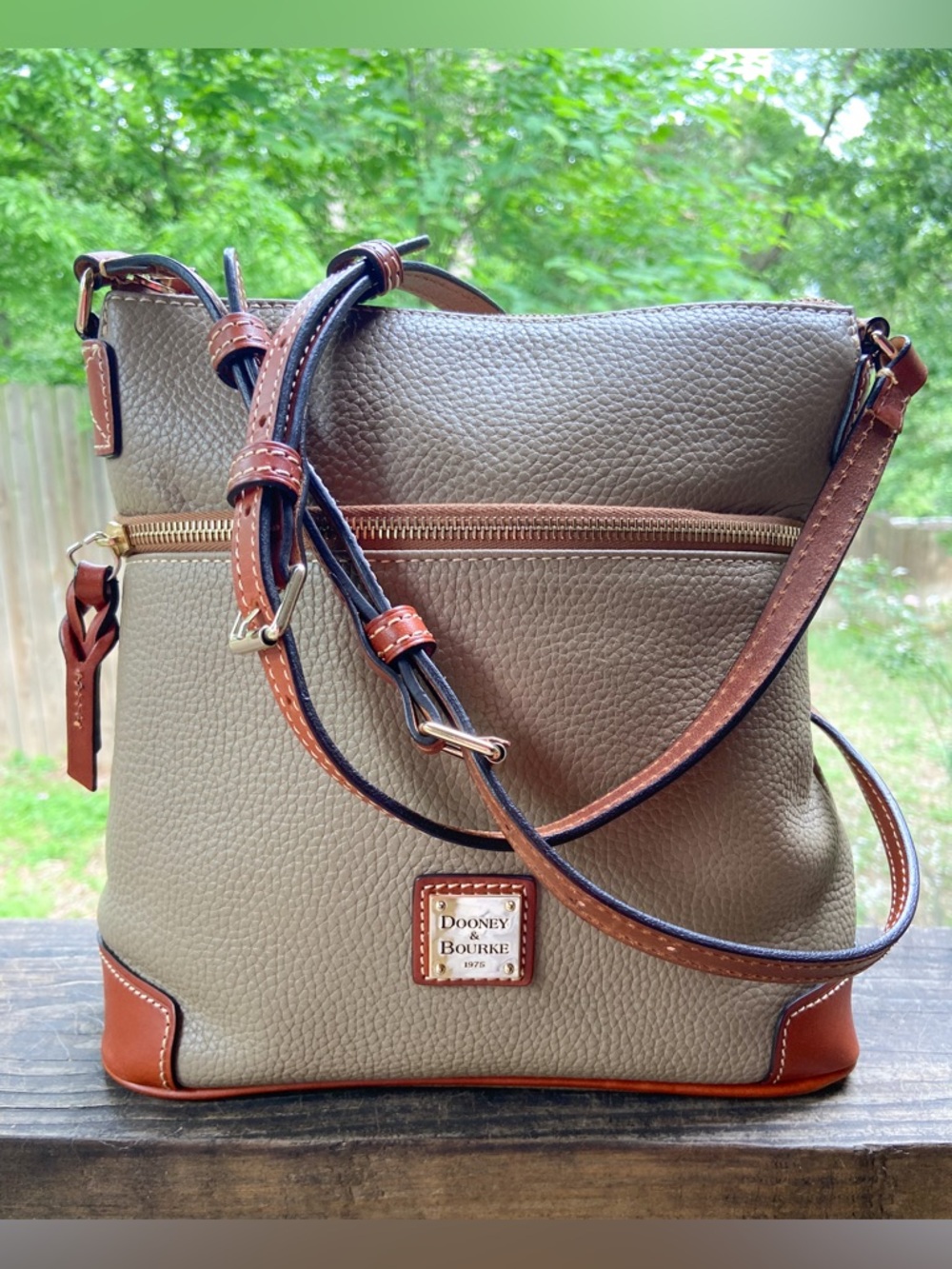 Dooney & Bourke Zippered Leather Crossbody with Red Interior Minimalist Casual